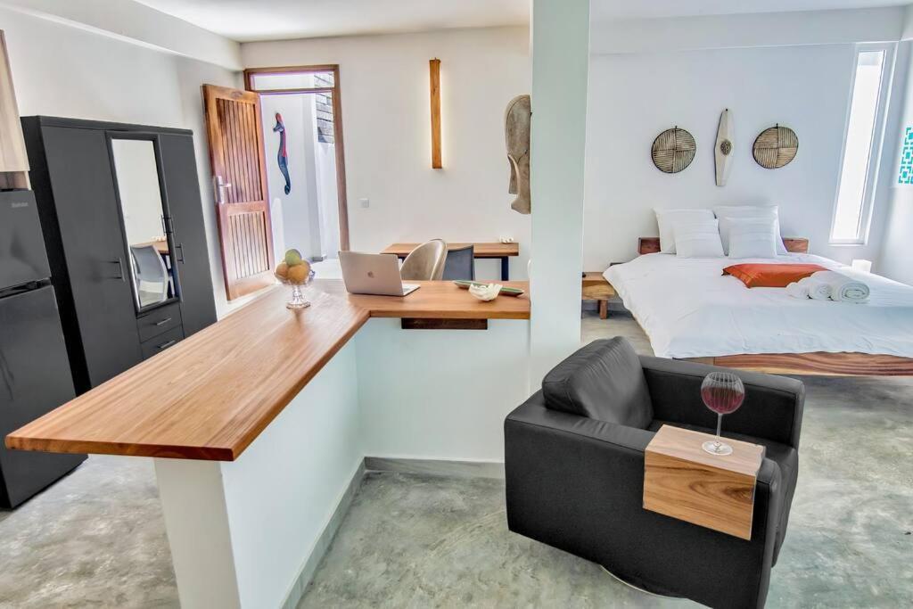 Appartamento Contemporary Private Studio With Pool And Kitchen Beira Esterno foto